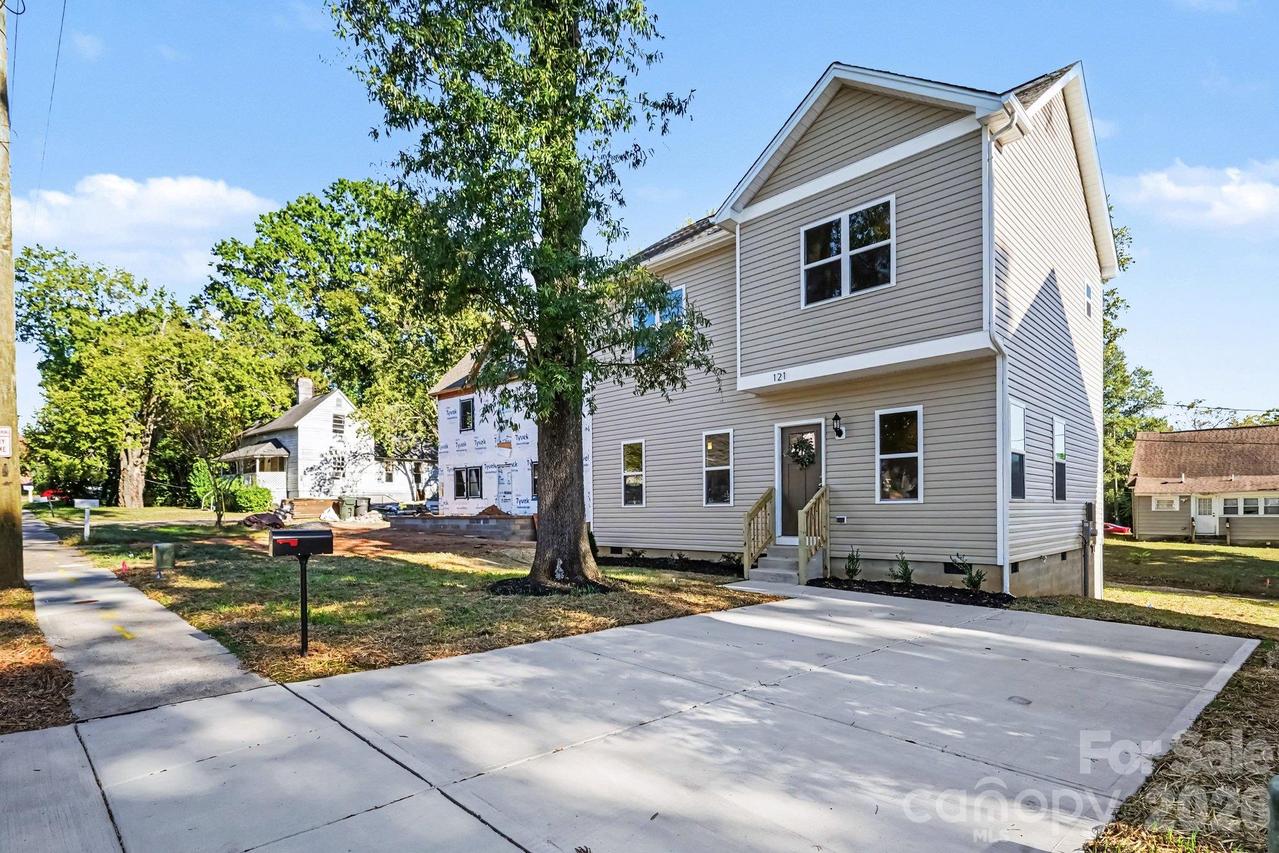 121 Buffalo Ave., Concord, NC 28025