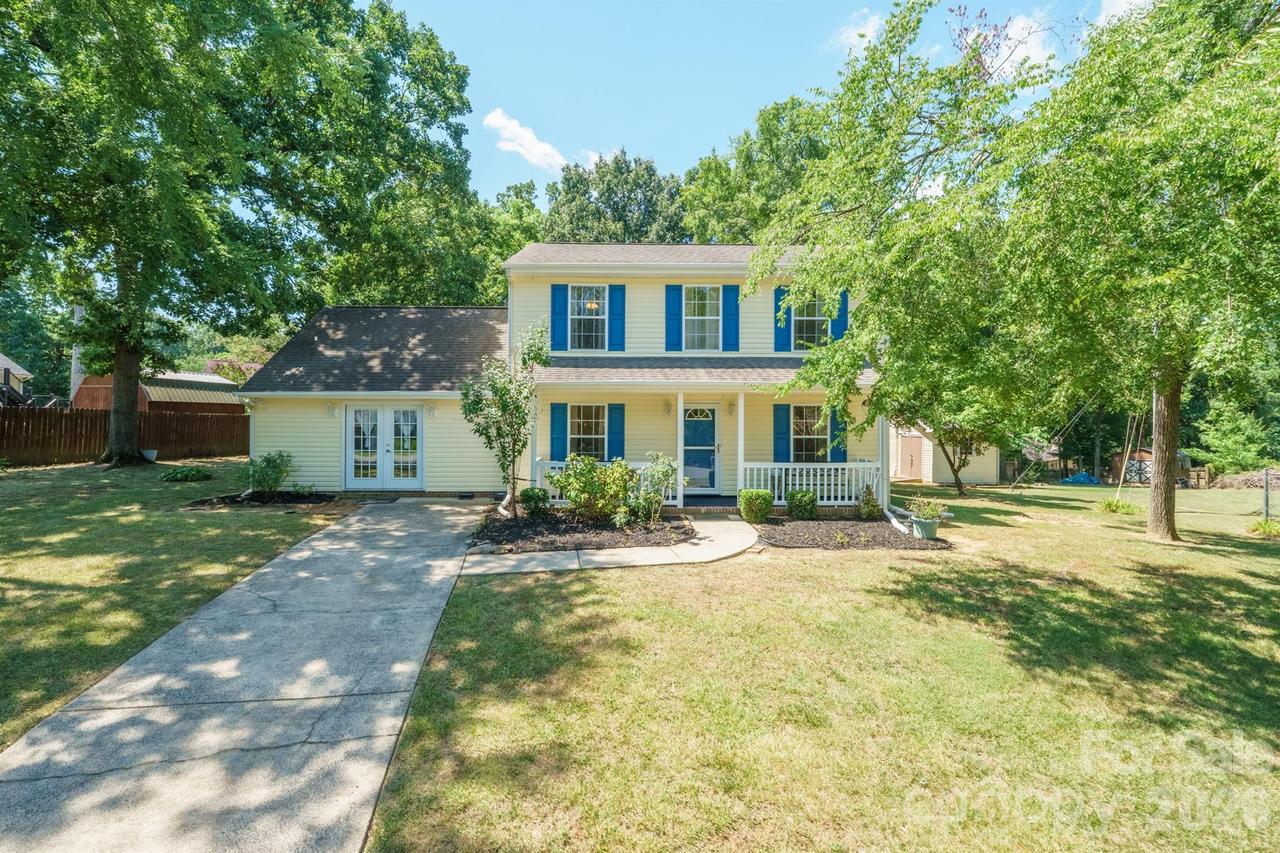 6421 Whitewater Dr., Charlotte, NC 28214