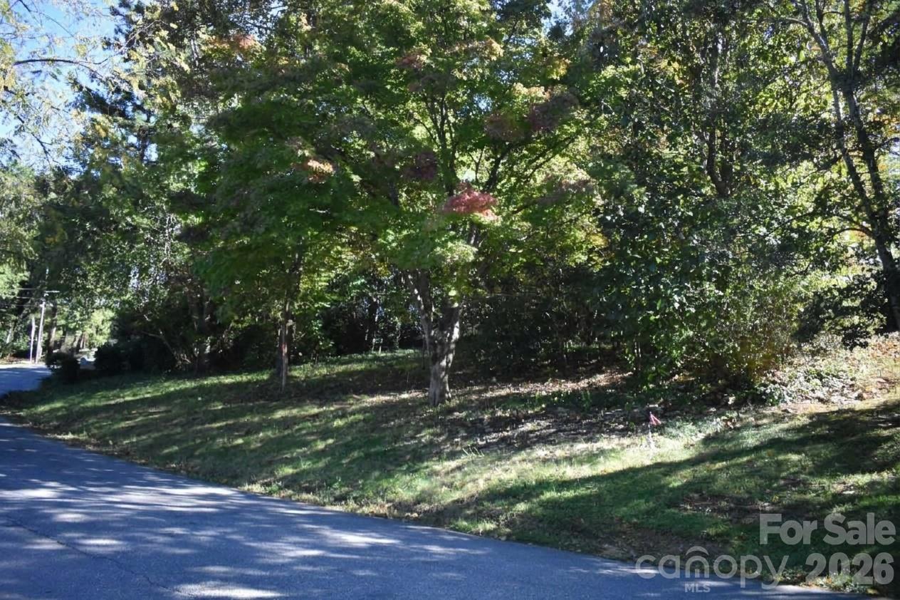 Fernwood Dr. #16, Rutherfordton, NC 28139