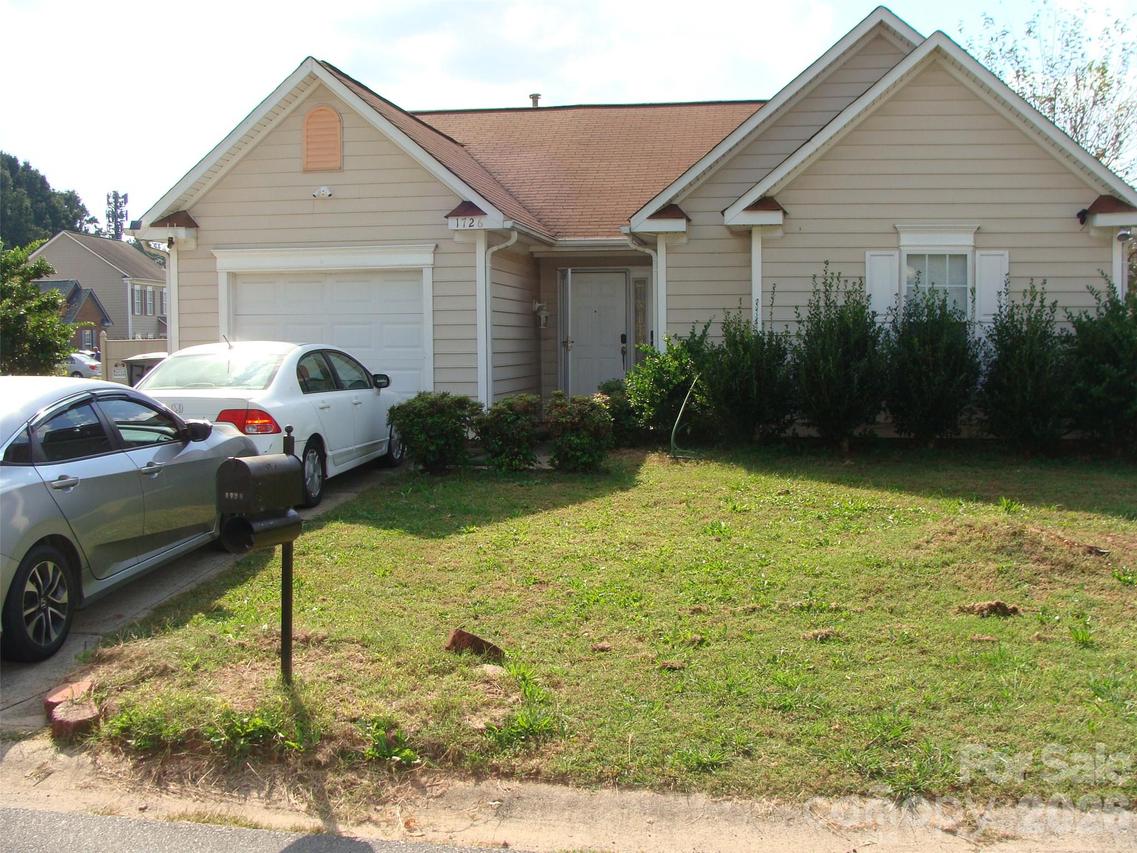 1726 Pamela Lorraine Dr., Charlotte, NC 28213