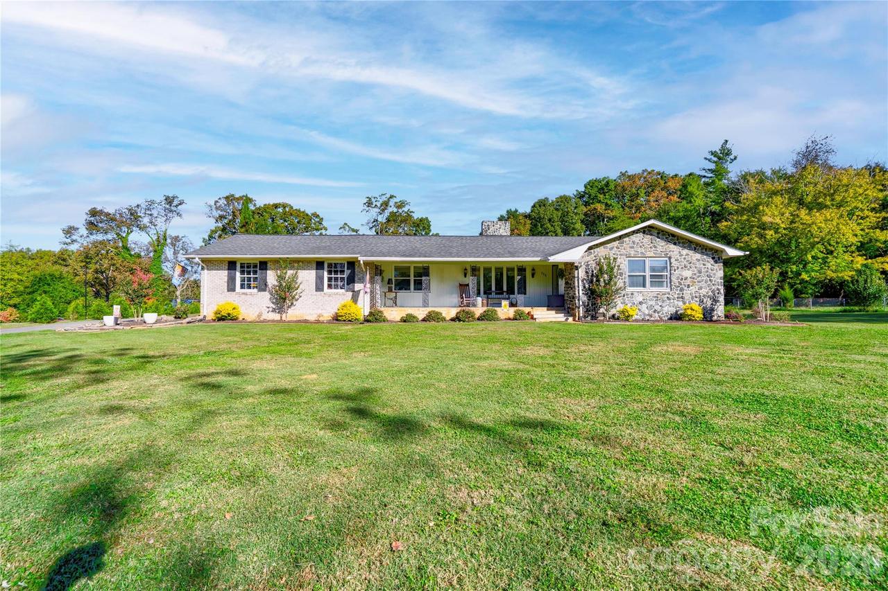 111 Gordon Ave., Shelby, NC 28152