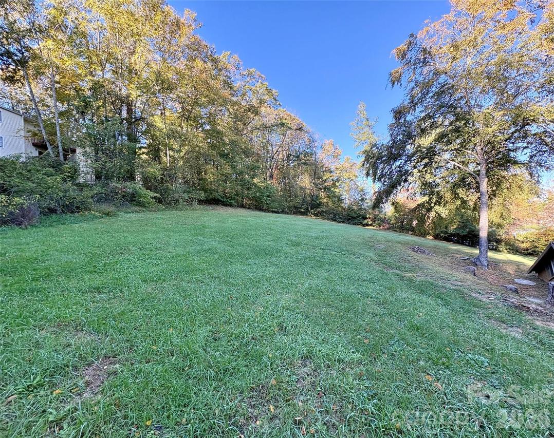 89 Mills Gap Rd., Asheville, NC 28803