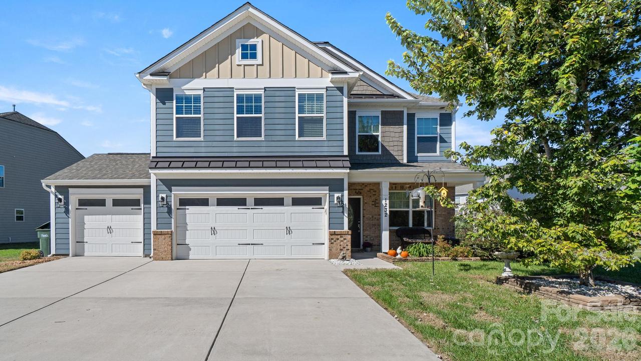 1232 New River Dr., Concord, NC 28025