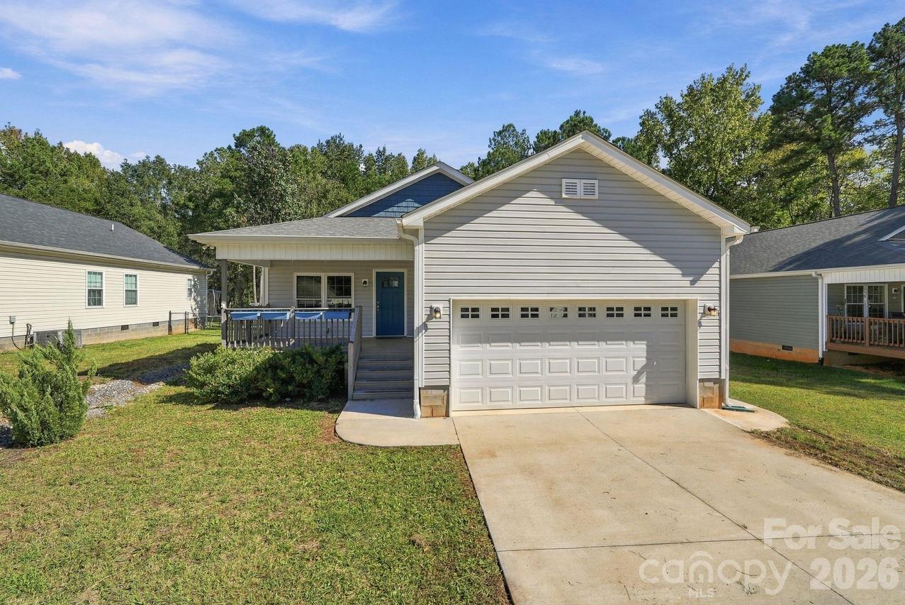 772 Log Cabin Dr., Gastonia, NC 28054