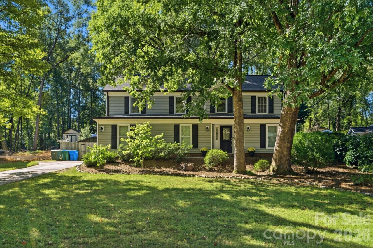834 Winter Wood Dr., Matthews, NC 28105