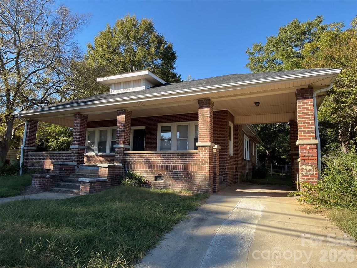 418 W Graham St., Shelby, NC 28150