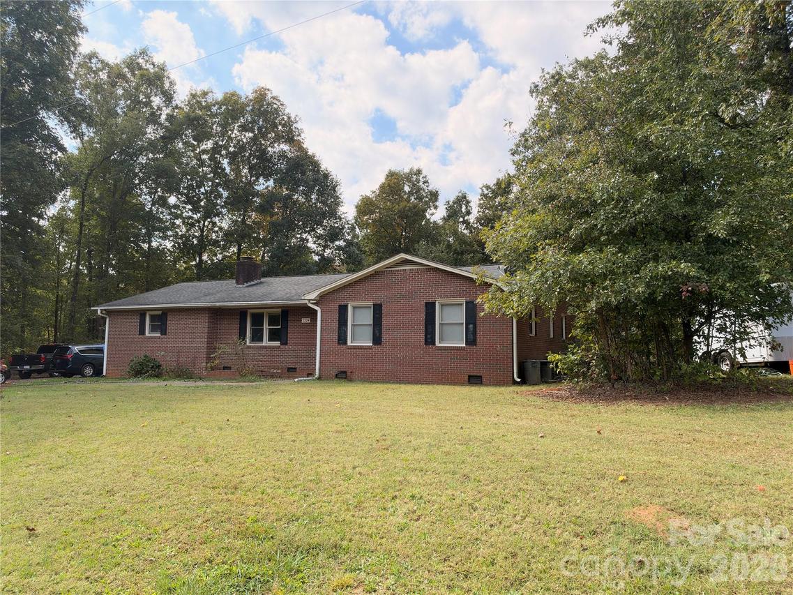 2224 Ellis Rd., Shelby, NC 28152