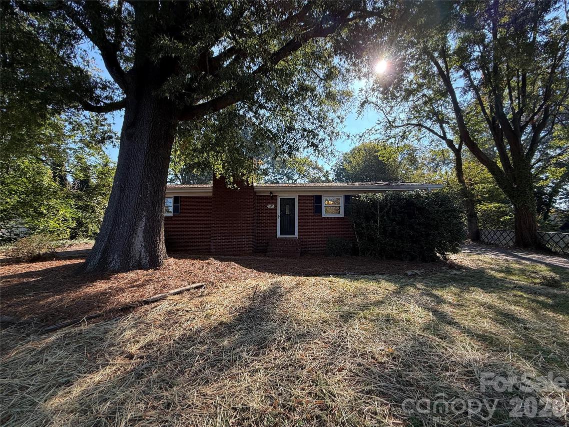 5525 Bertie Ave., Salisbury, NC 28147