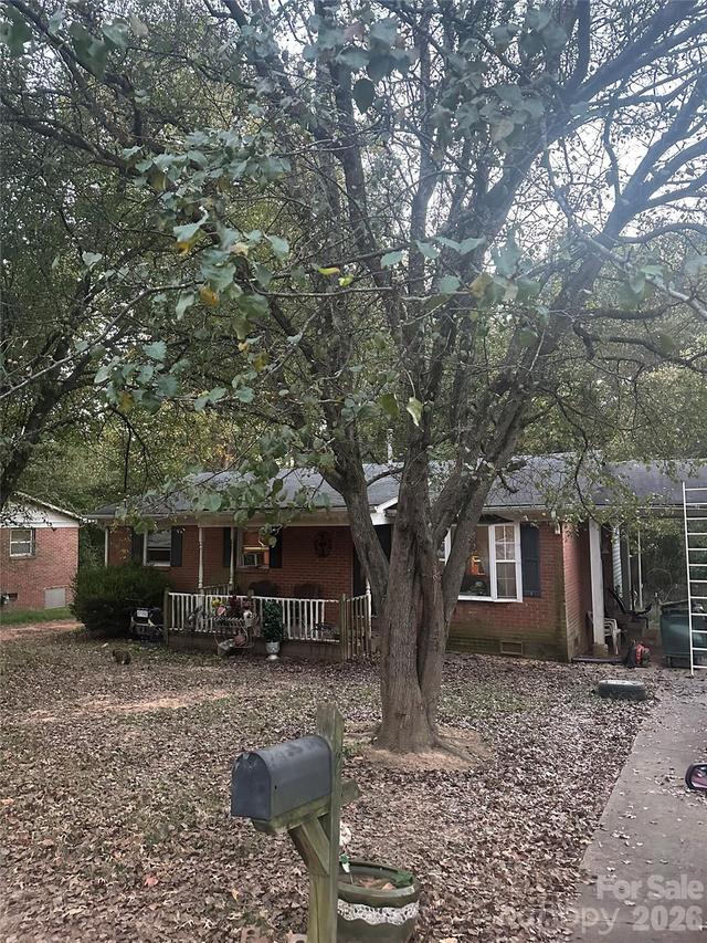 429 Mclelland Ave., Mooresville, NC 28115