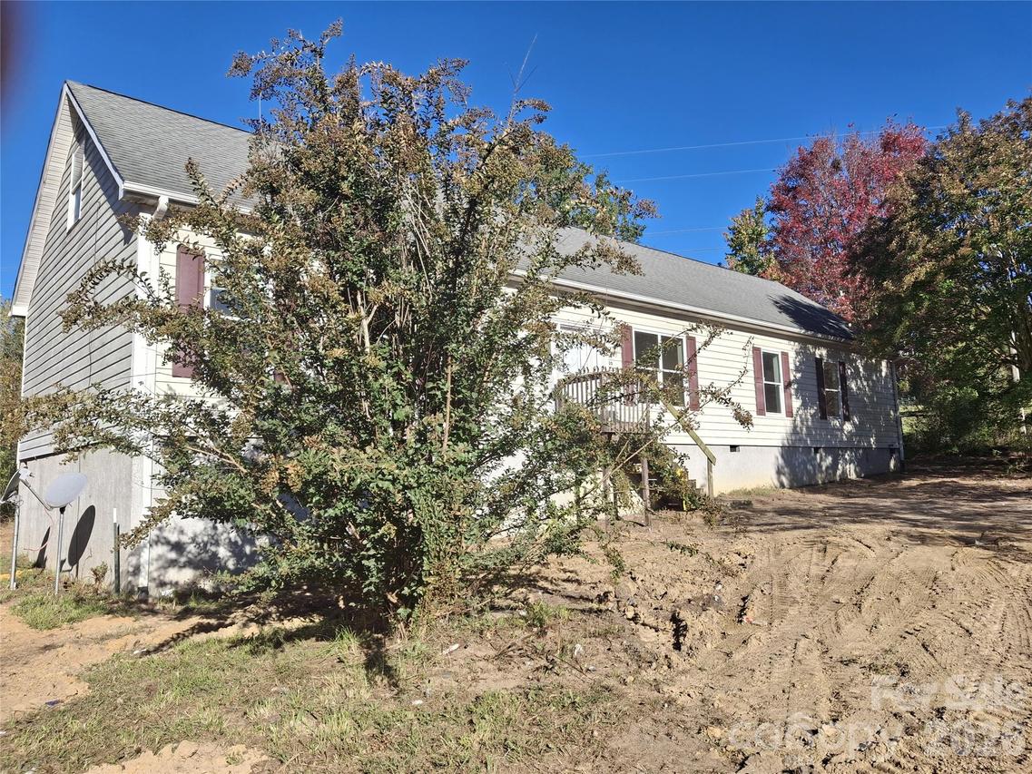 18 (20) Saxon Hill None, Fairview, NC 28730