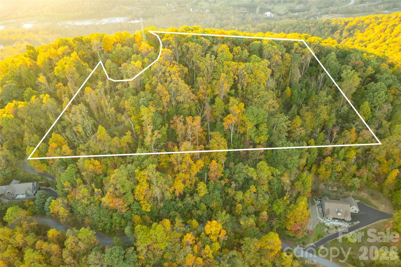 337 Pinnacle Dr., Black Mountain, NC 28711