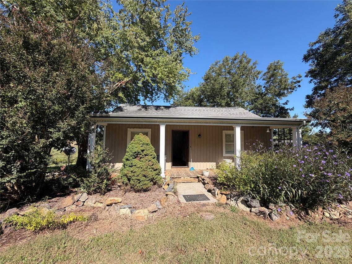 1655 Bill Curlee Rd., Polkton, NC 28135