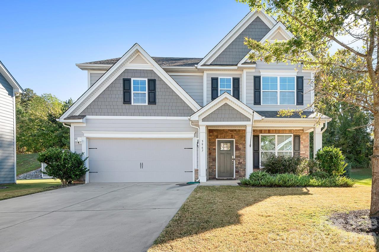 3967 Lake Breeze Dr., Sherrills Ford, NC 28673