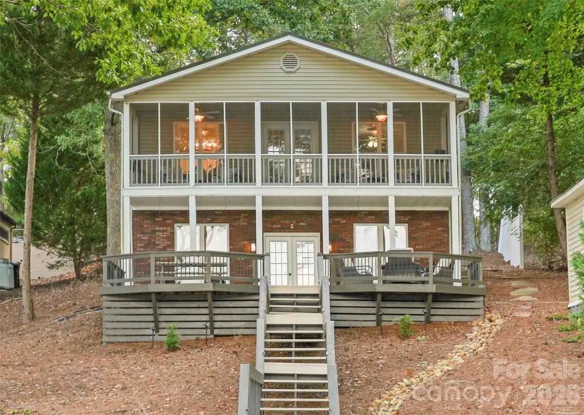 544 Deerfield Rd., Mount Gilead, NC 27306