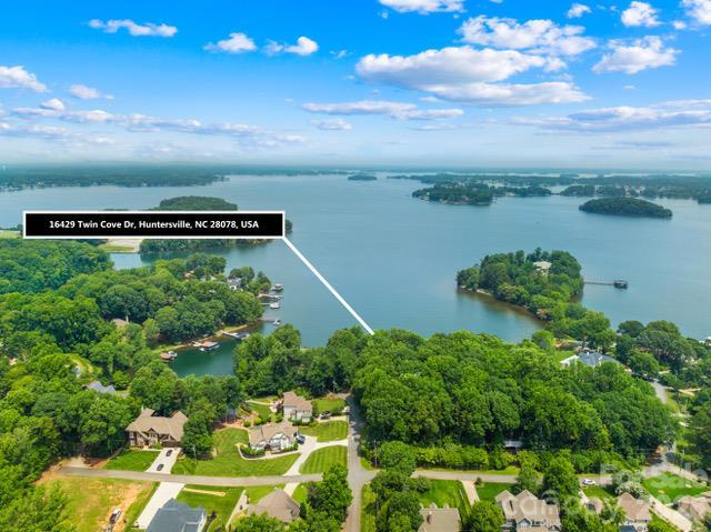 0000 Twin Cove Dr. #2, Huntersville, NC 28078