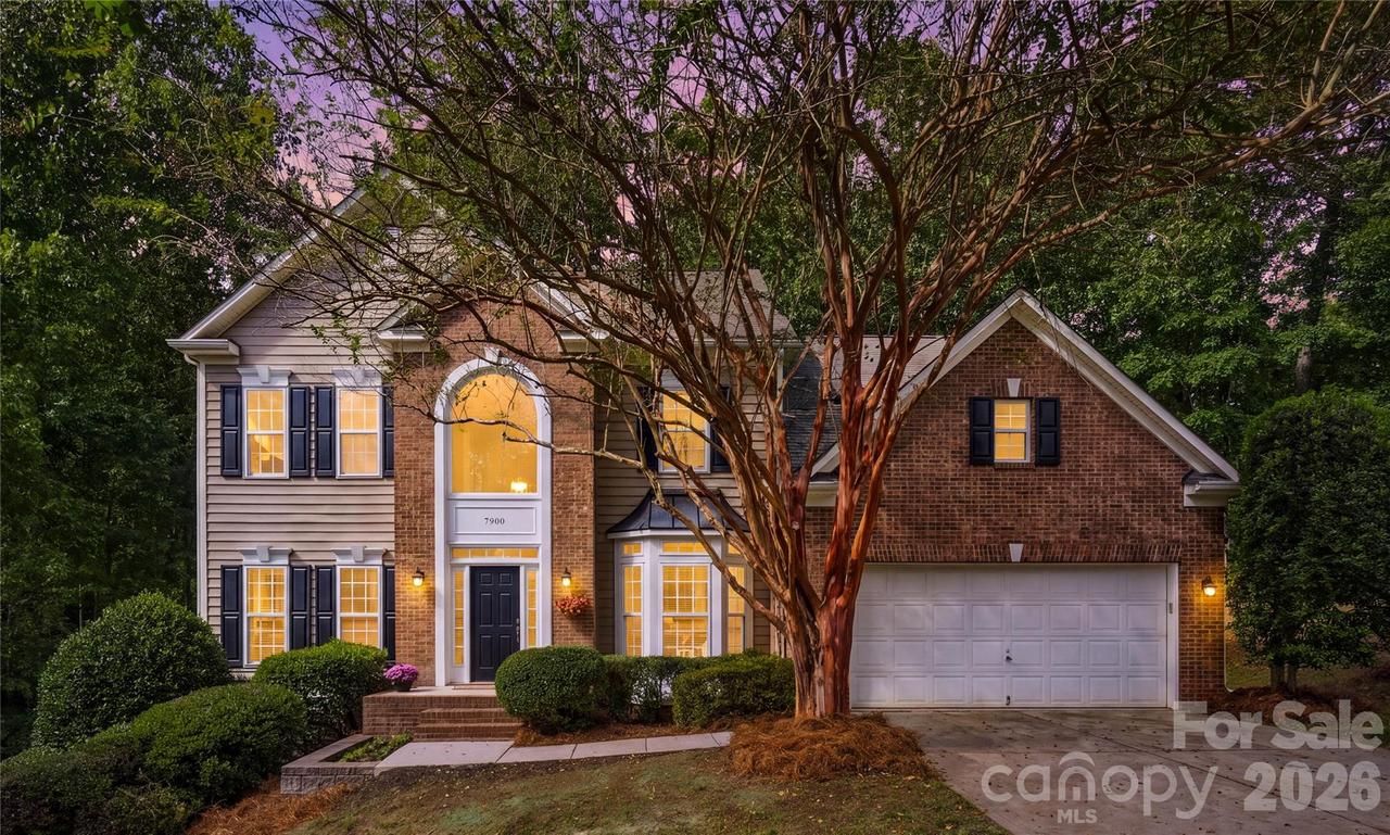 7900 Wilby Hollow Dr., Charlotte, NC 28270