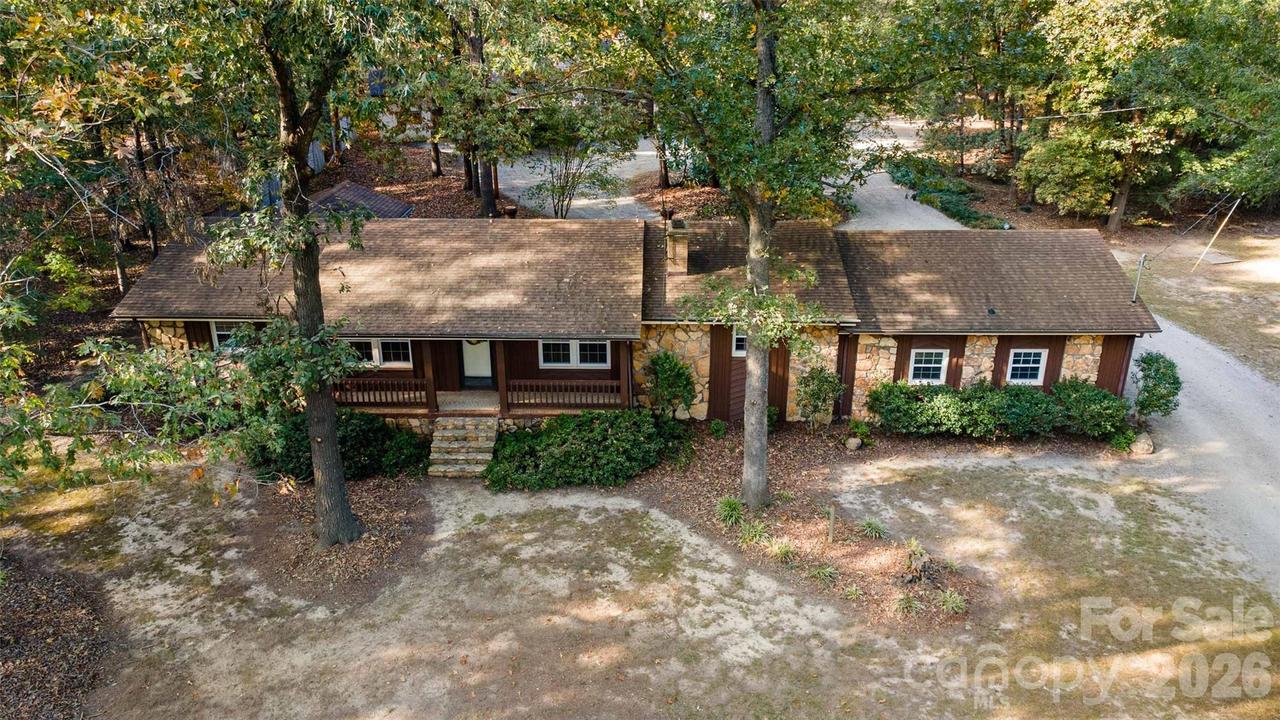 2415 Hargette Rd., Monroe, NC 28112