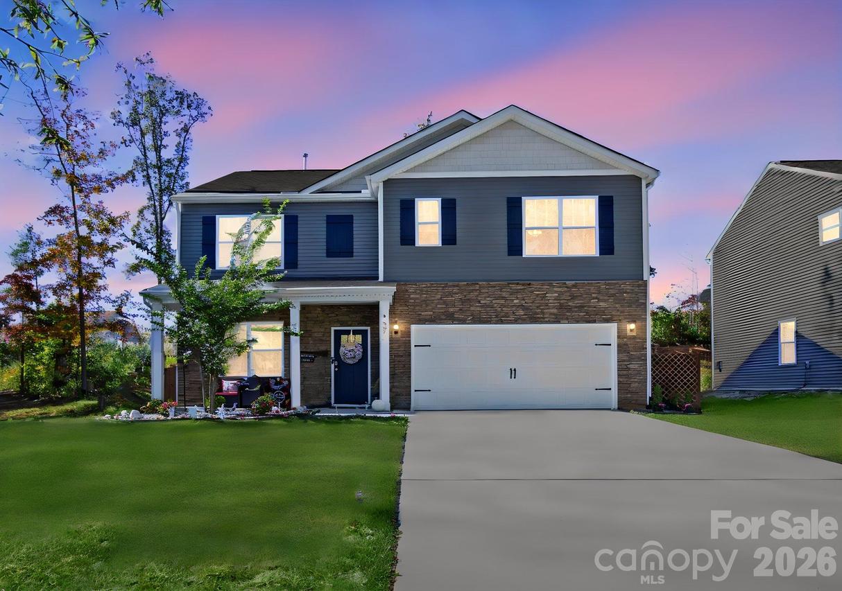37 Caitlin Heights Ct., Fletcher, NC 28732