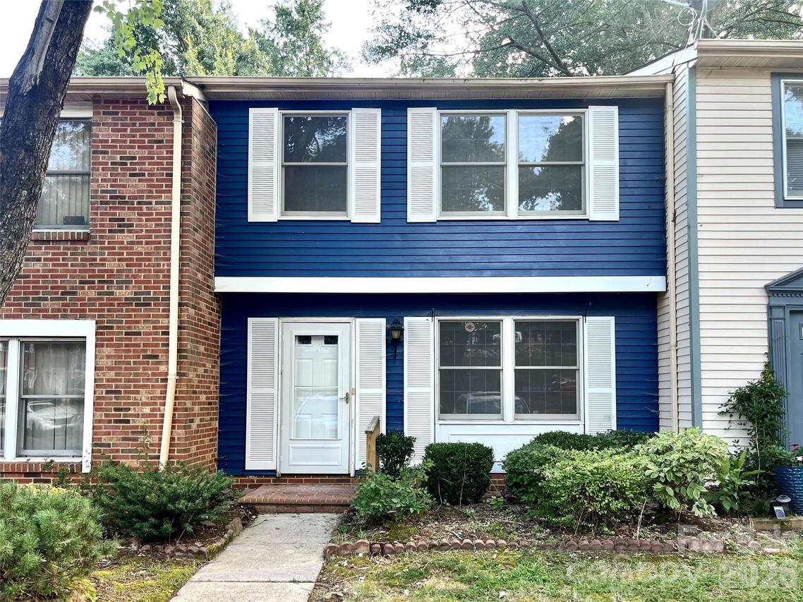 8234 Knights Bridge Rd., Charlotte, NC 28210