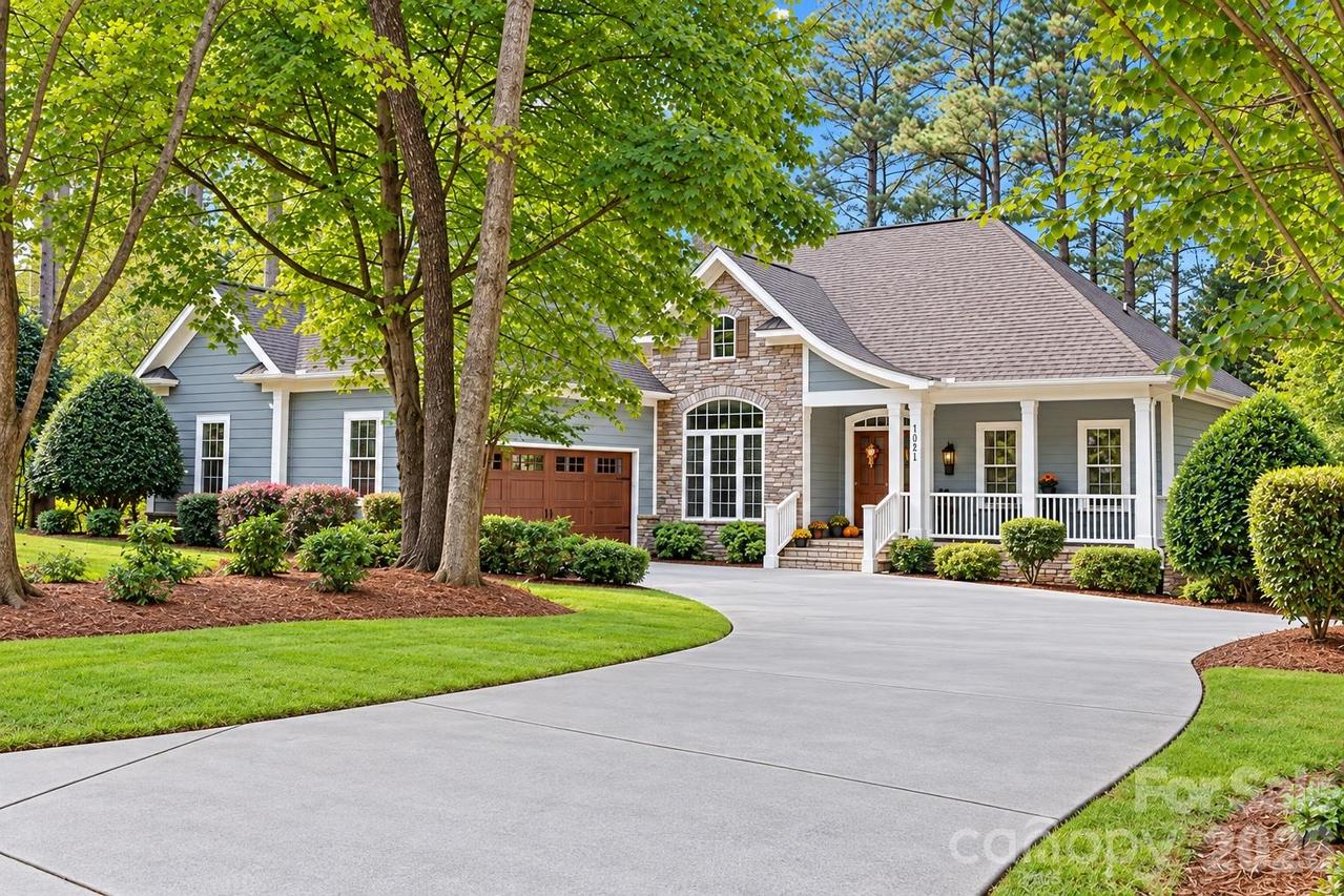 2381 Crofte Dr., Sherrills Ford, NC 28673