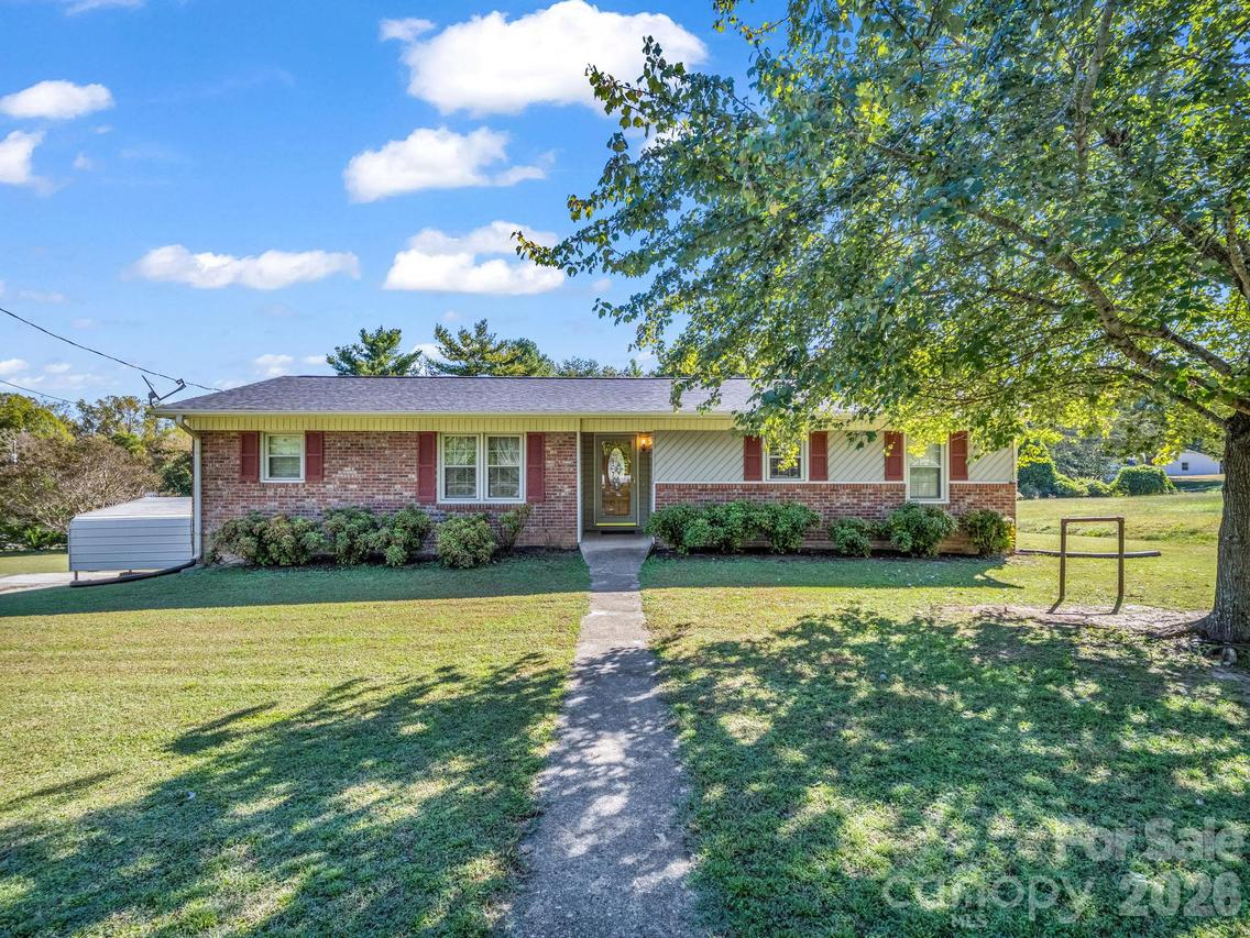 292 Bridges Dr., Forest City, NC 28043