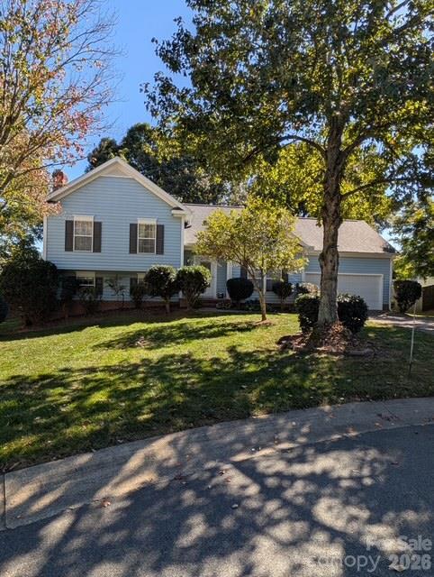 216 Blackberry Ln., Mooresville, NC 28117