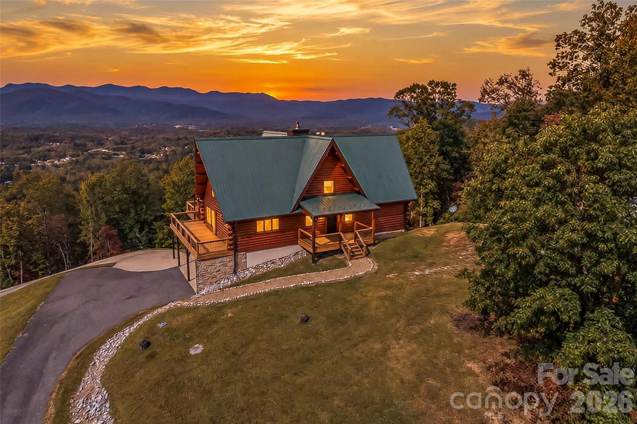 1829 Grants Mountain Rd., Marion, NC 28752