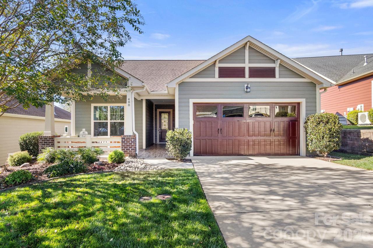 488 Flat Rock Dr., Denver, NC 28037