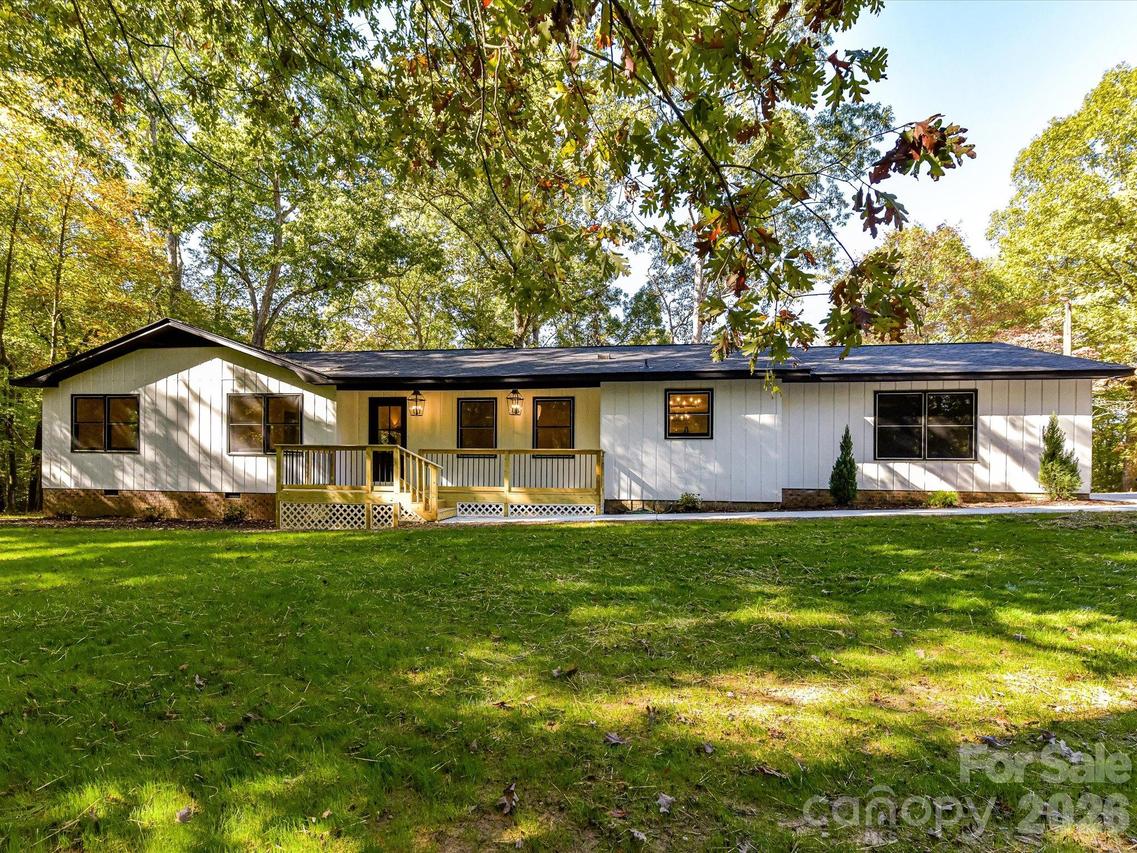 1614 Medlin Rd., Monroe, NC 28112