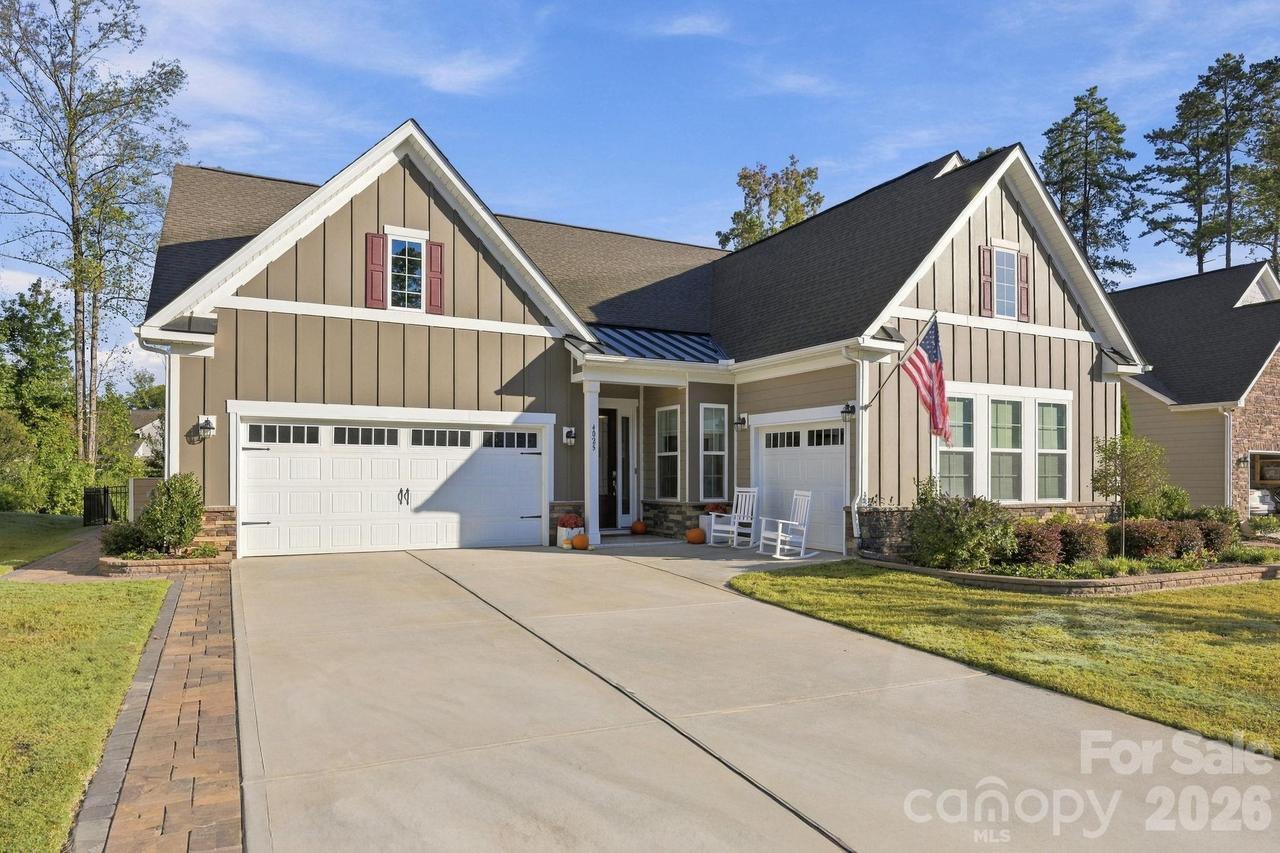 4025 Pollock View, Mount Holly, NC 28120