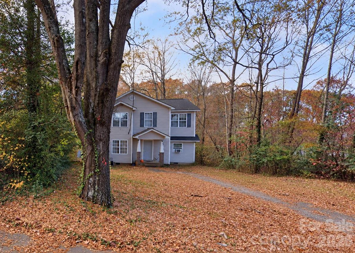 3829 Sally Ln., Charlotte, NC 28227