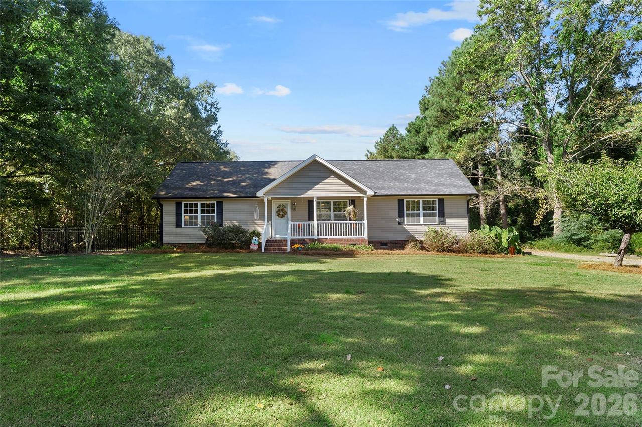 40237 Palmerville Rd., New London, NC 28127