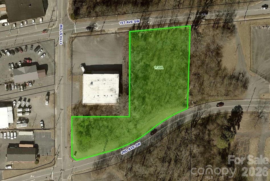 1060 2nd Ave., Hickory, NC 28602