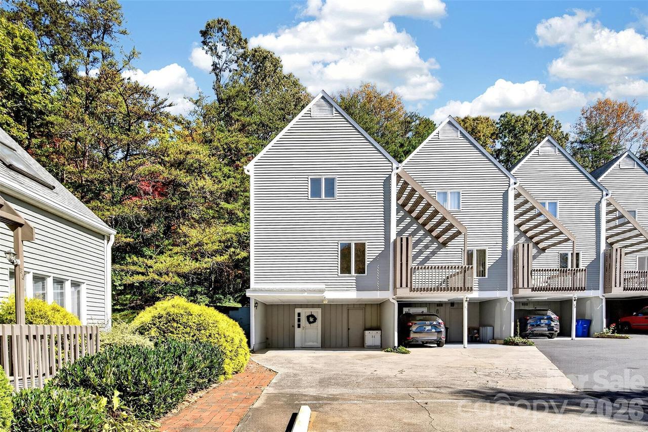 1 Lynx Dr. #C-1, Black Mountain, NC 28711