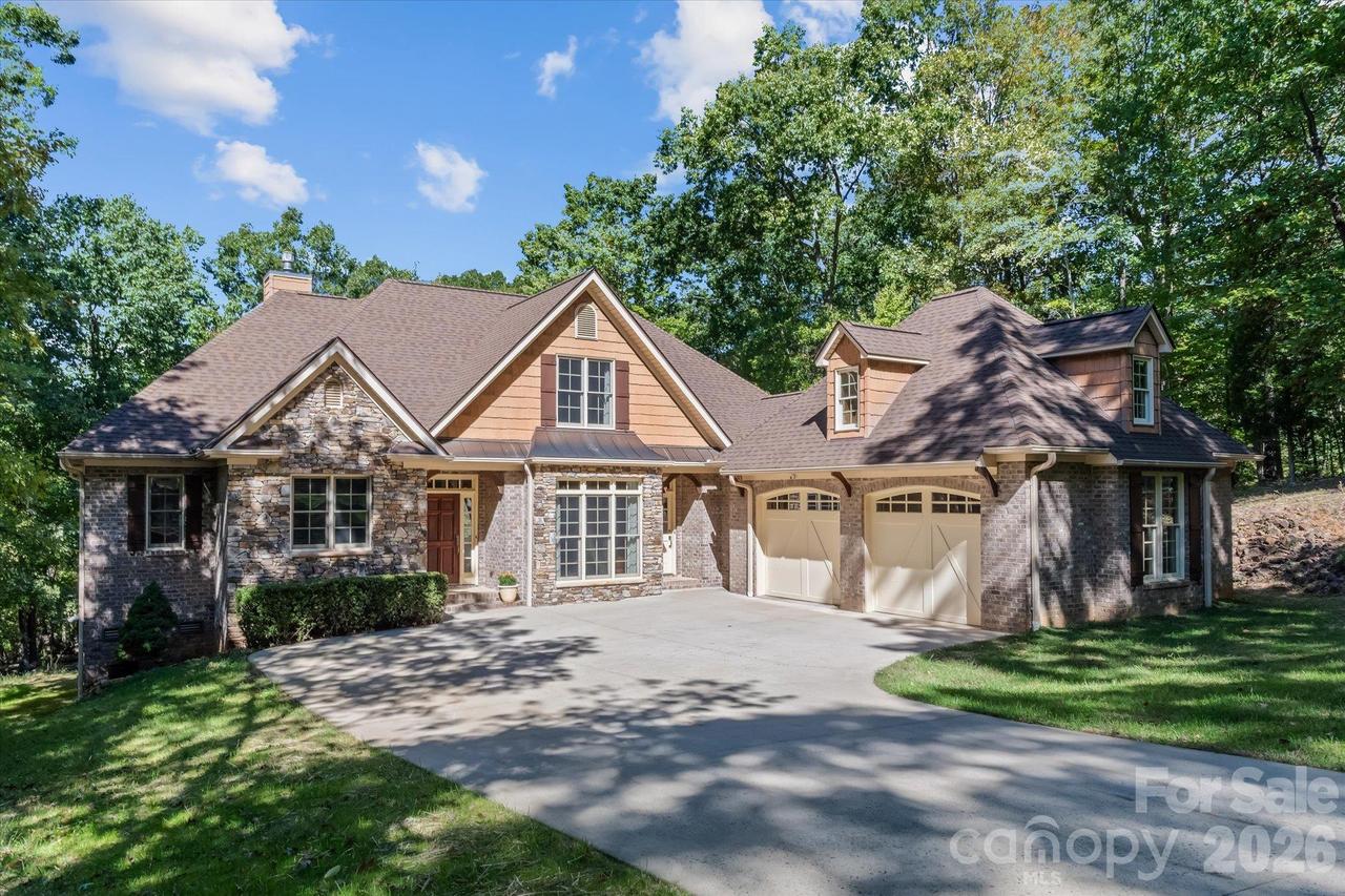 1610 Rocky Cove Ln., Denton, NC 27239