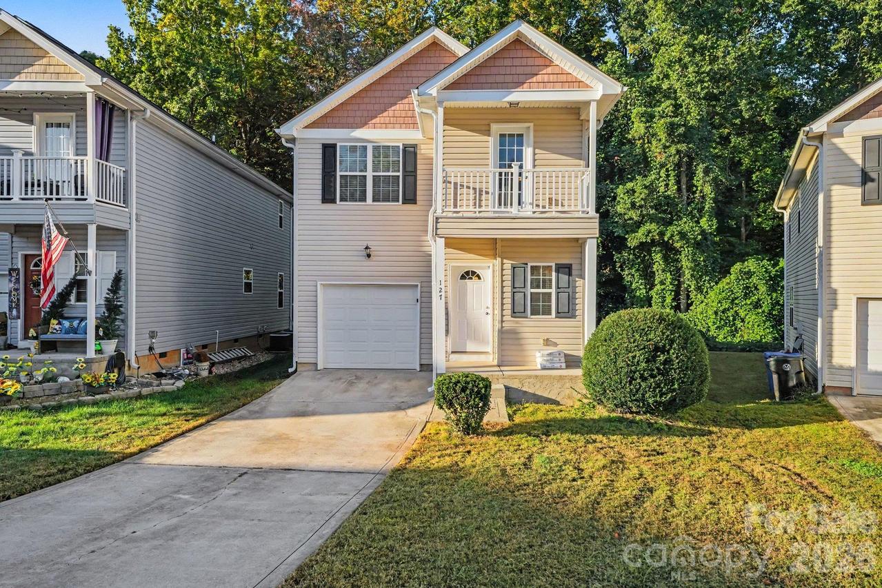 127 High Bluff Cir., Mooresville, NC 28115