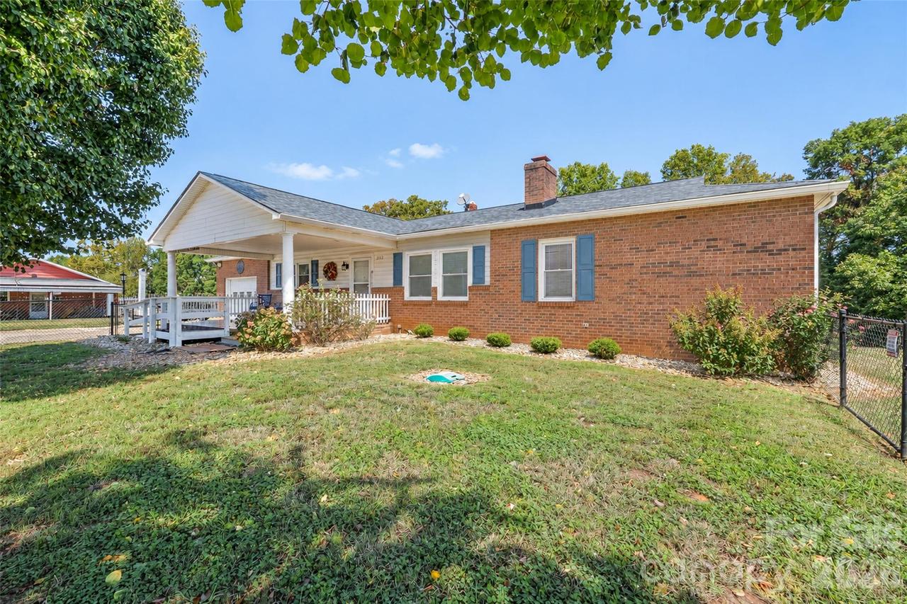 1039 Enola Rd., Morganton, NC 28655