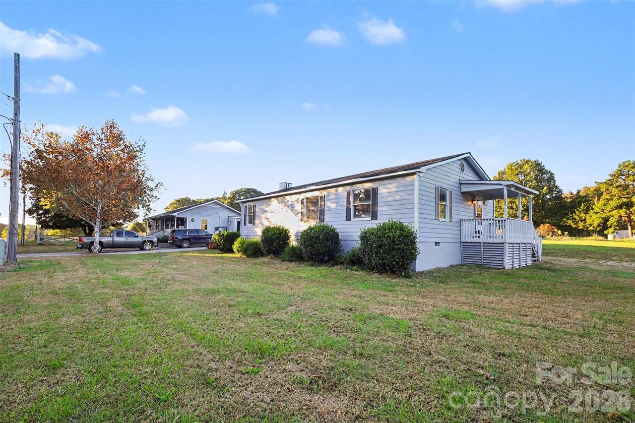 11504 Moores Chapel Rd., Charlotte, NC 28214