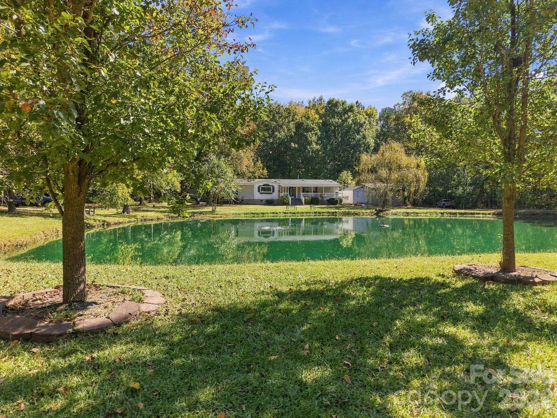 125 James Dr., Rockwell, NC 28138