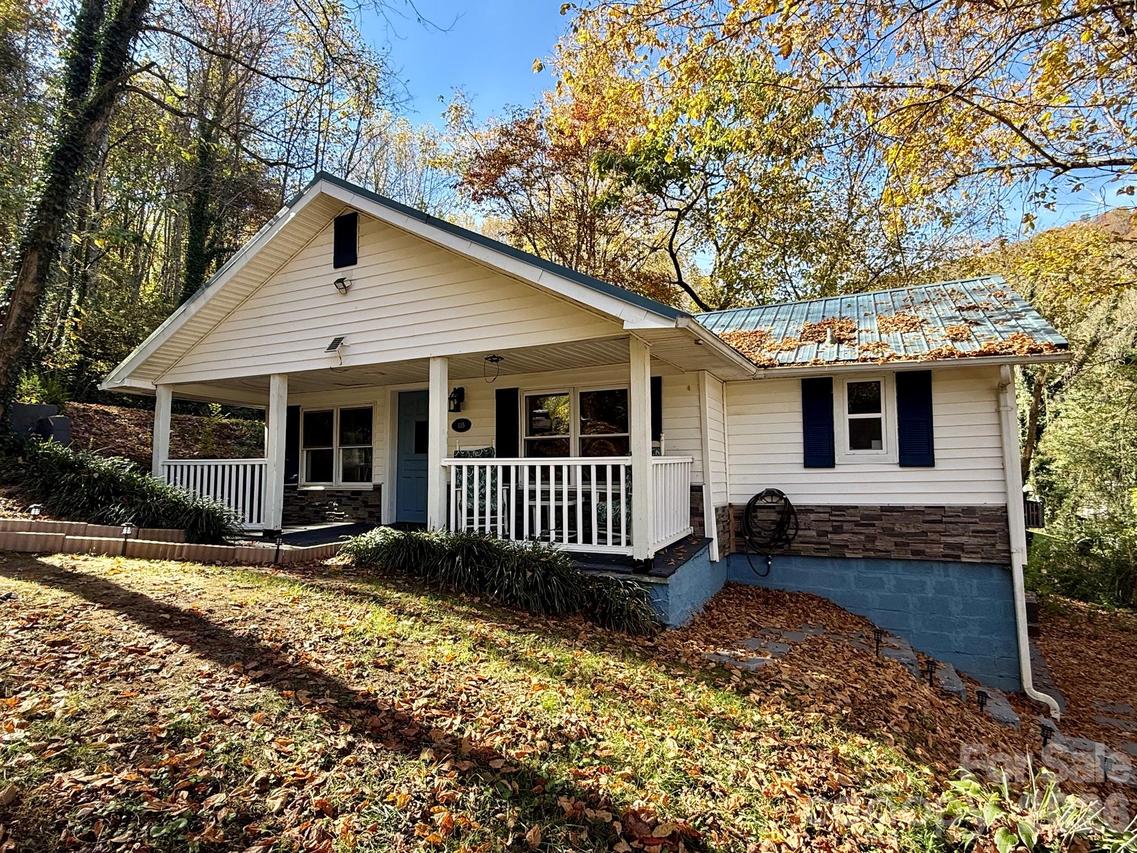 105 Painter St., Sylva, NC 28779
