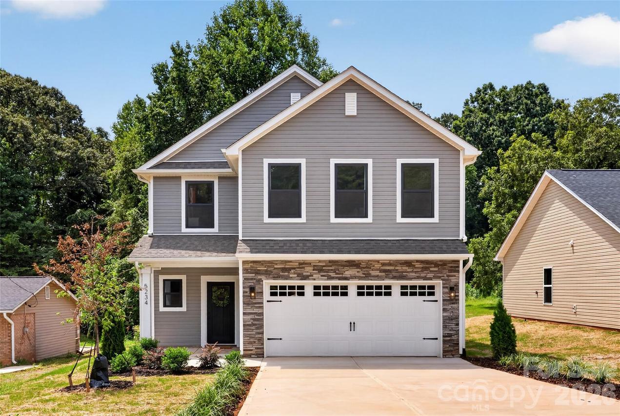 202 Tribune Dr., Charlotte, NC 28214