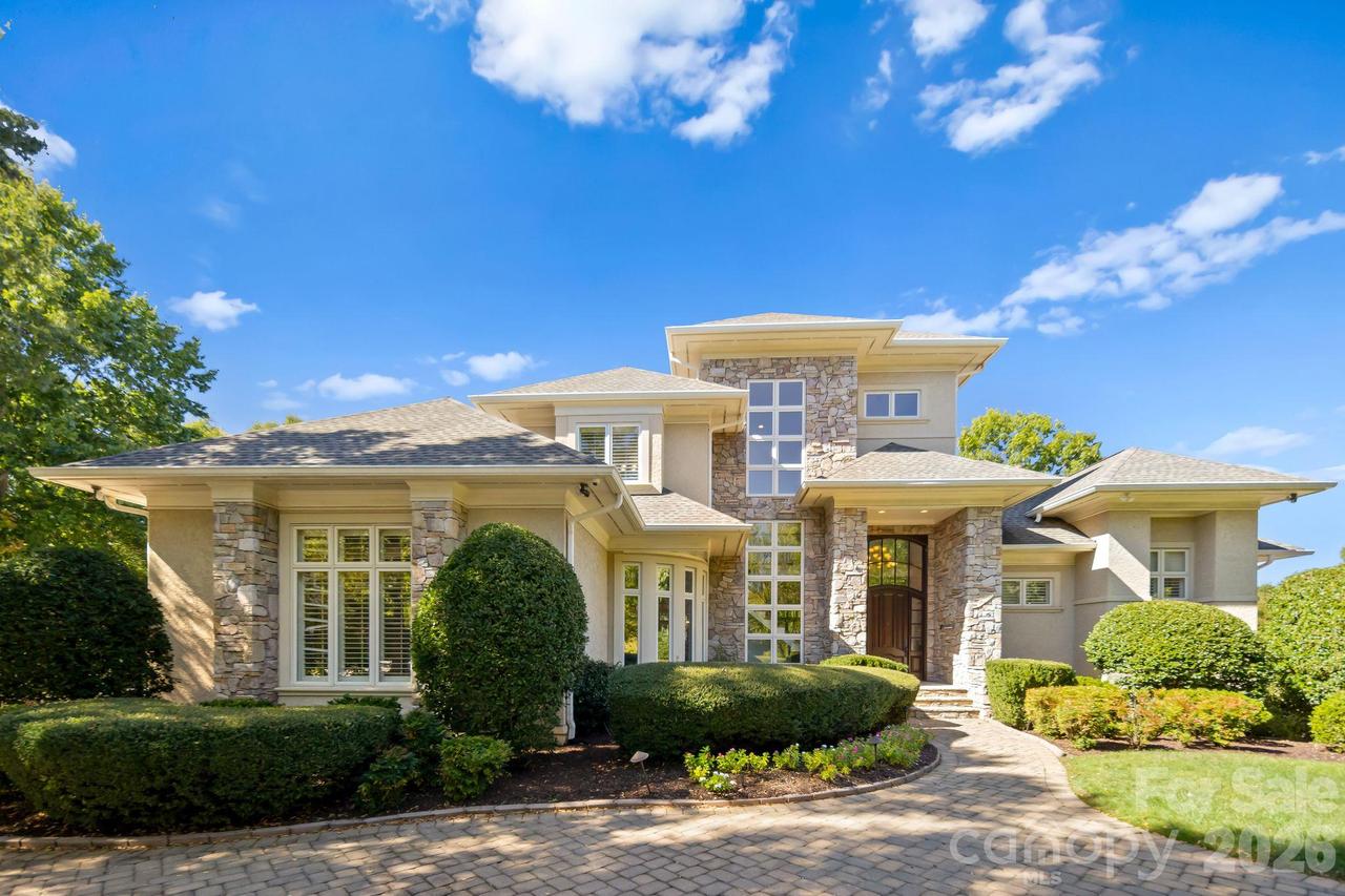 14606 Jockeys Ridge Dr., Charlotte, NC 28277