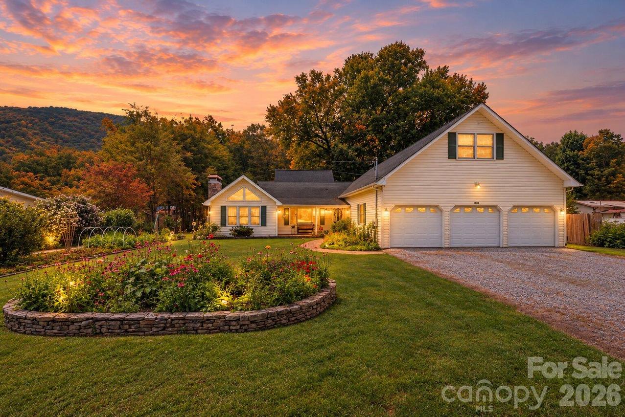 1075 Moody Farm Rd., Maggie Valley, NC 28751