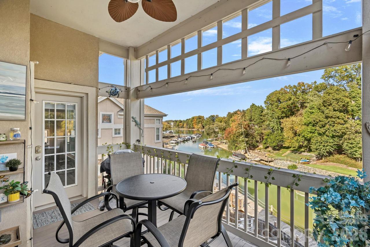 108 Pier 33 Dr. #403, Mooresville, NC 28117