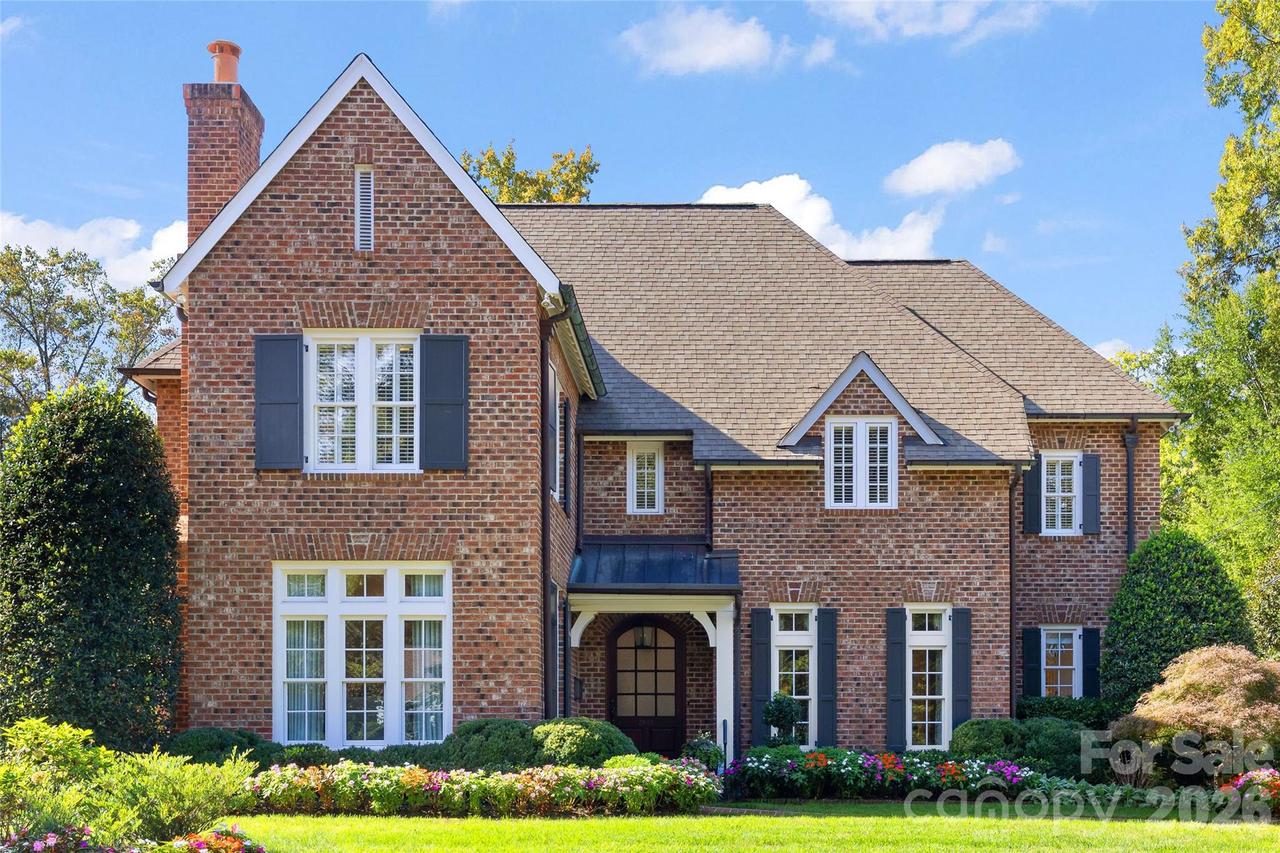 2622 Bucknell Ave., Charlotte, NC 28207