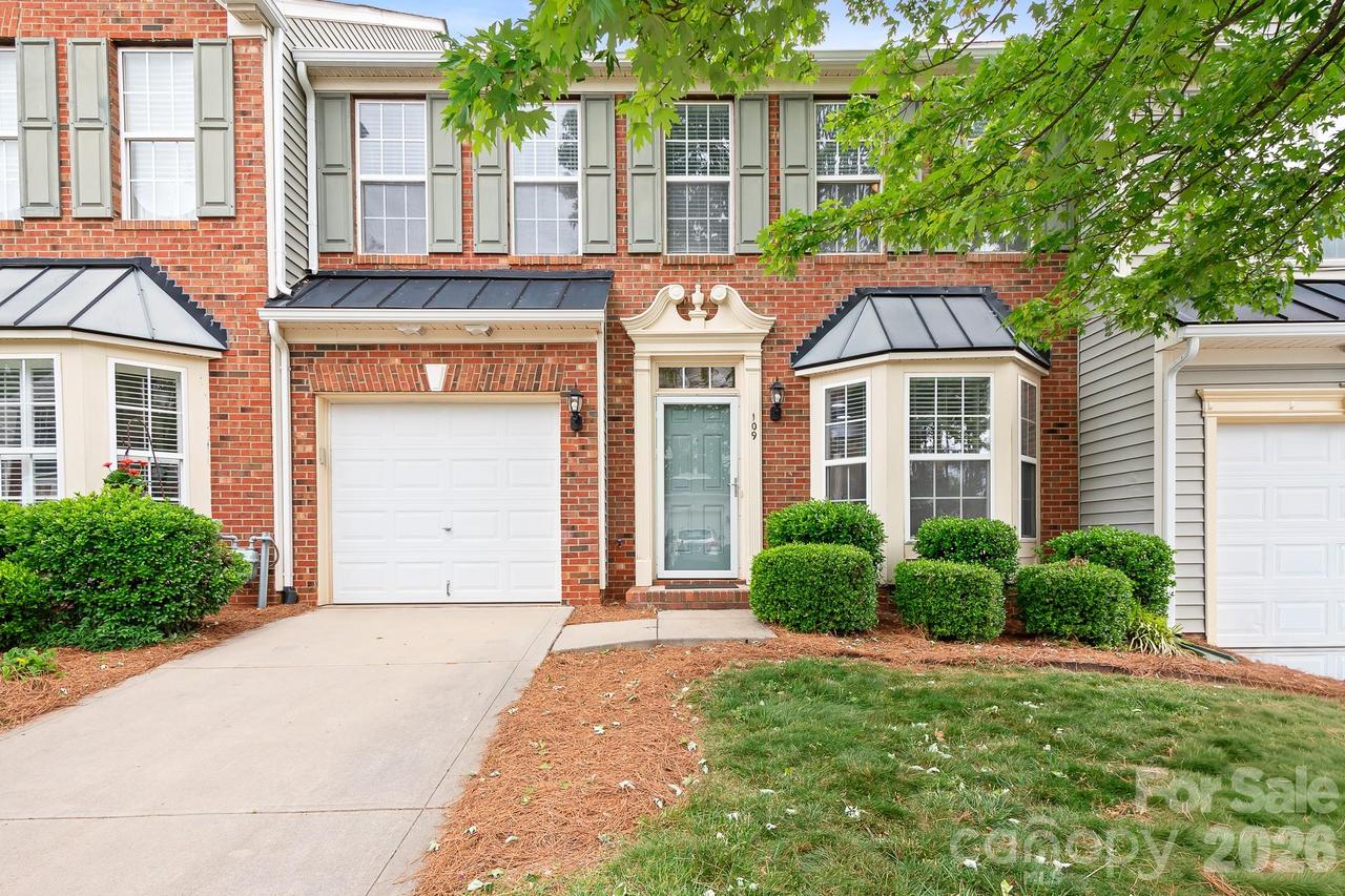 109 Kase Ct., Mooresville, NC 28117