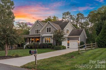 New Homes For Sale This Week That Attend Francis Bradley Middle: October 23rd to October 29th