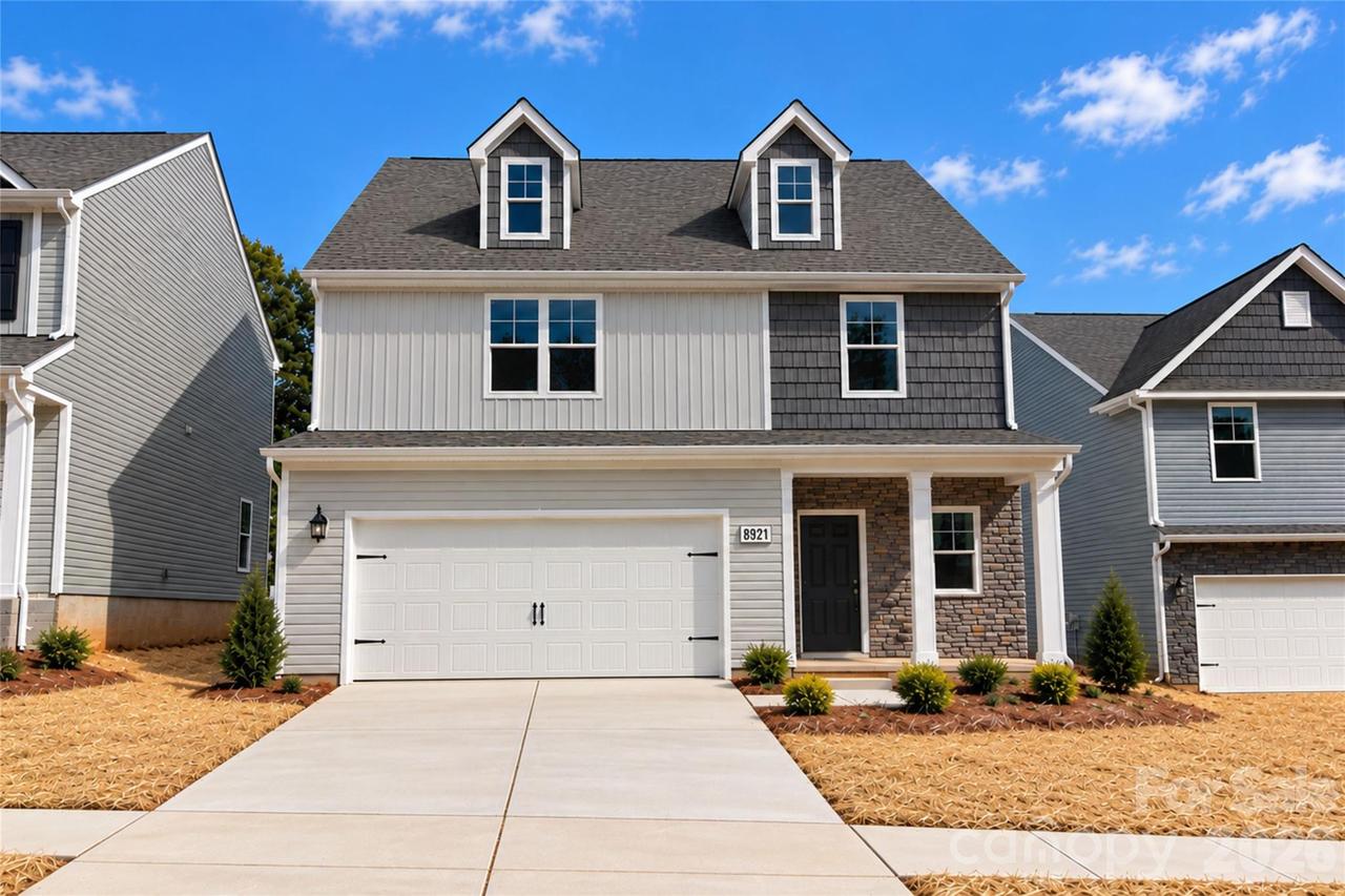 8921 Sawyer Run Ct., Charlotte, NC 28215