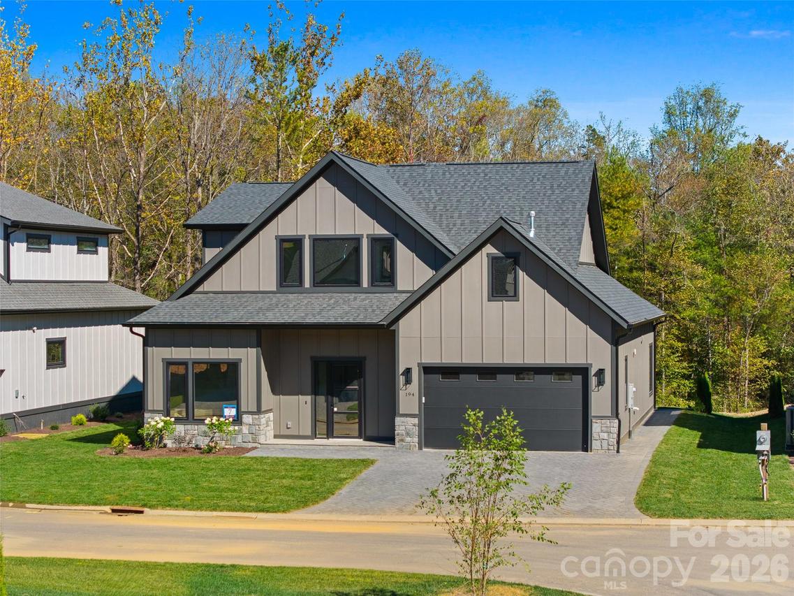 194 Victoria Hill Dr. #7, Arden, NC 28704