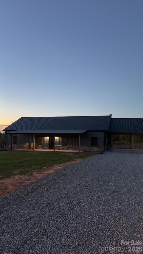 449 Jumping Deer Rd., Rutherfordton, NC 28139